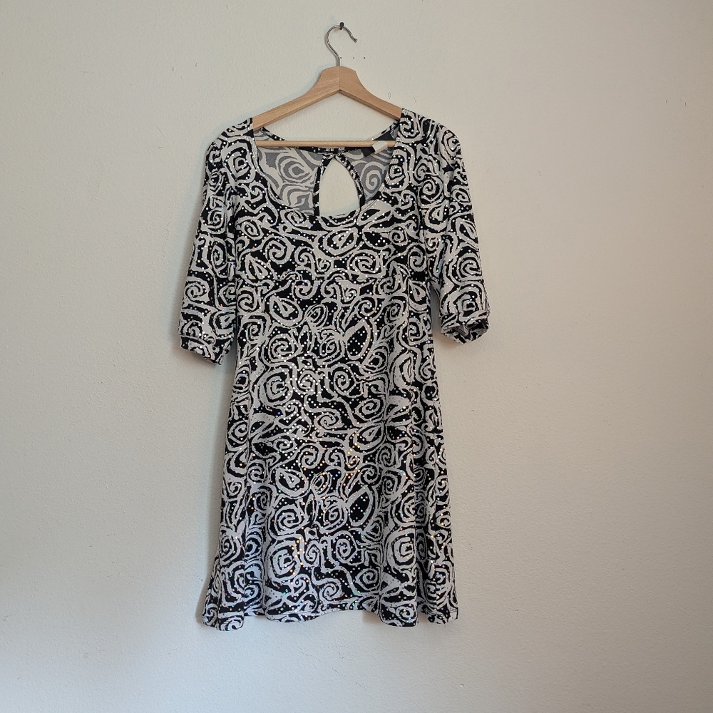 Psychedelic Black And White Dress